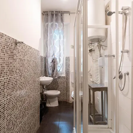 Hostdomus - Airone Alassio
